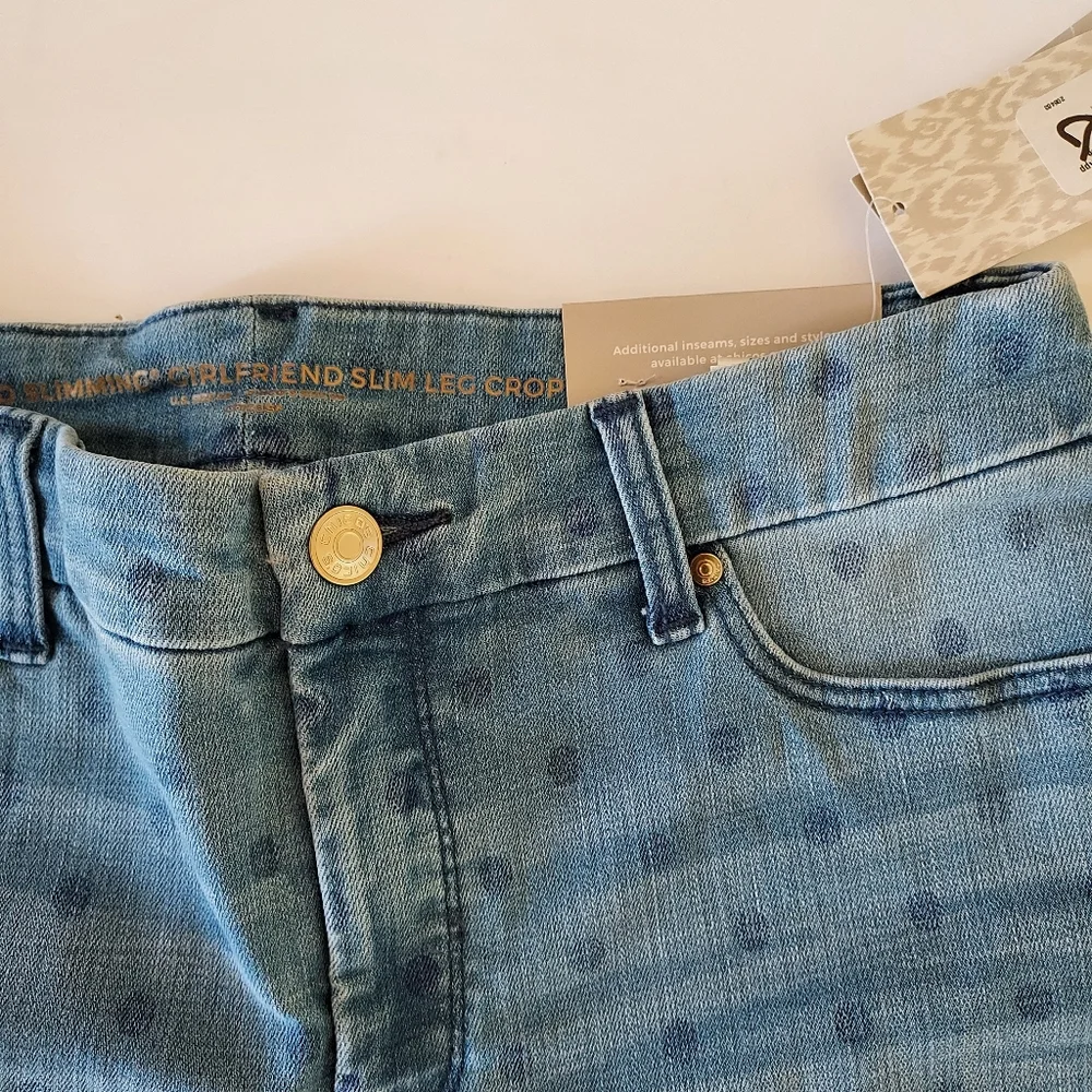 New Chicos SOFT Slimming Blue Dotted Girlfriend Crop Jeans Size 4 - Picture 2 of 4